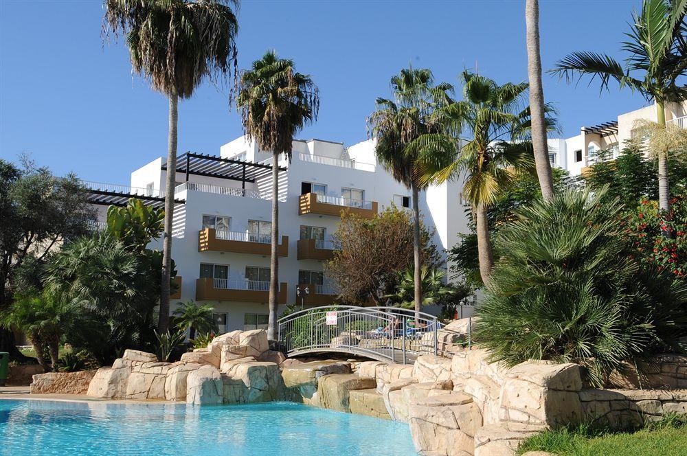 Mayfair Hotel Paphos Exterior photo